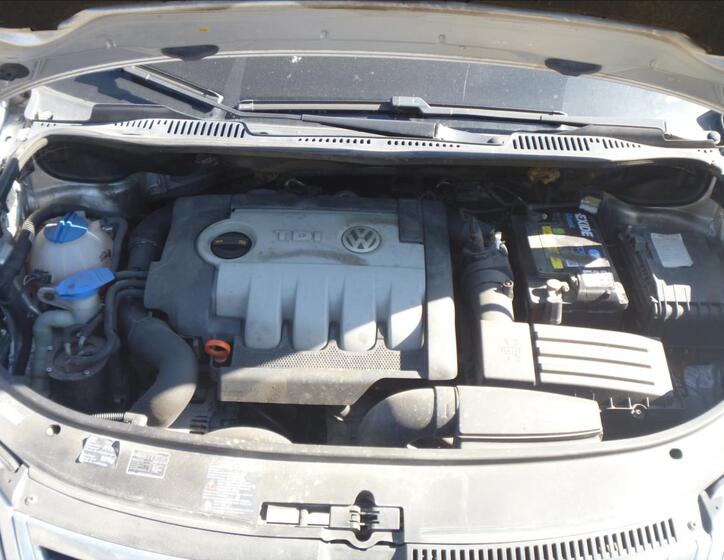 Volkswagen Touran 36