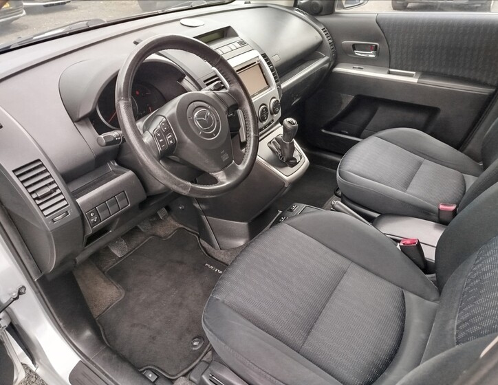 Mazda 5 12