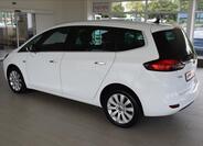 Opel Zafira 8