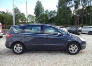 Ford S-MAX 8