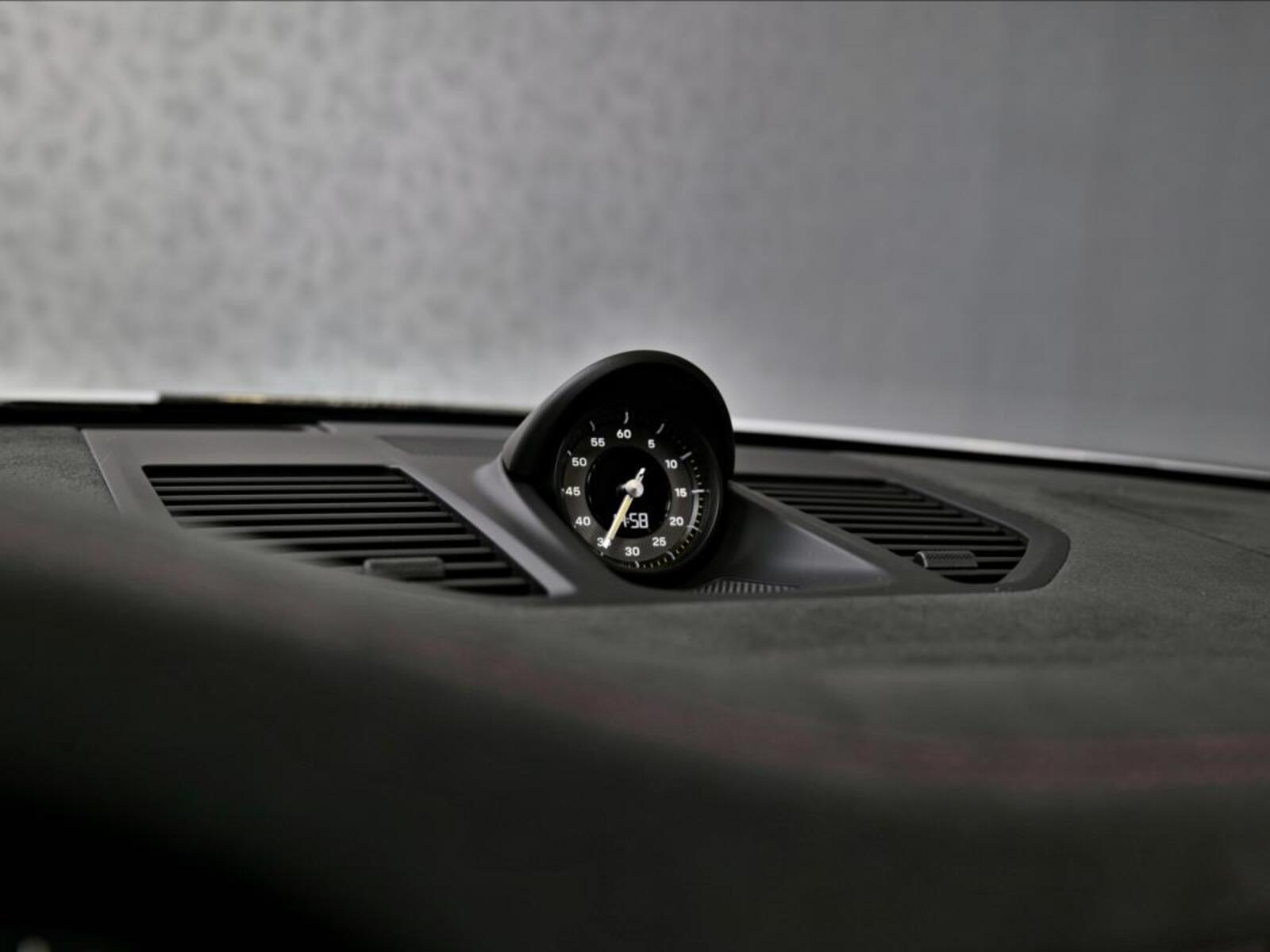 Porsche 911 30