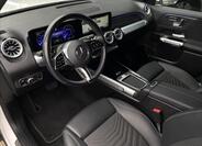 Mercedes-Benz EQB 9