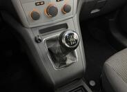 Opel Zafira 19