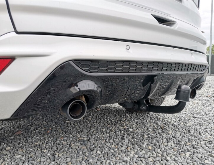 Ford Kuga 25