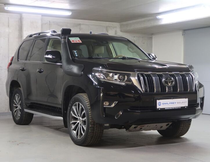 Toyota Land Cruiser 3