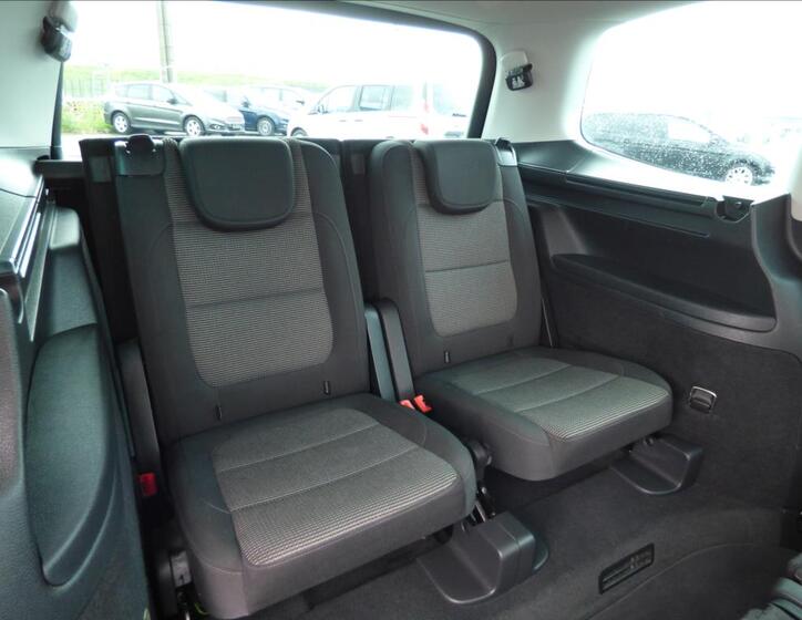 Volkswagen Sharan 74