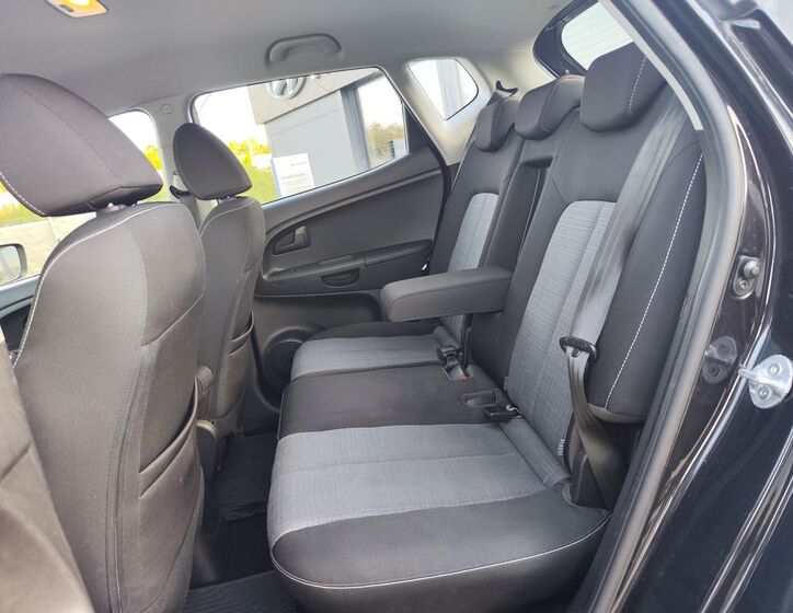 KIA Venga 10