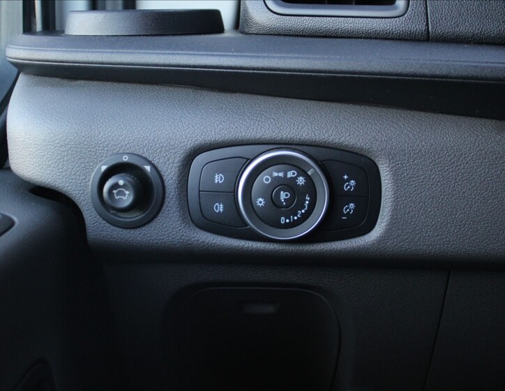 Ford Transit 15