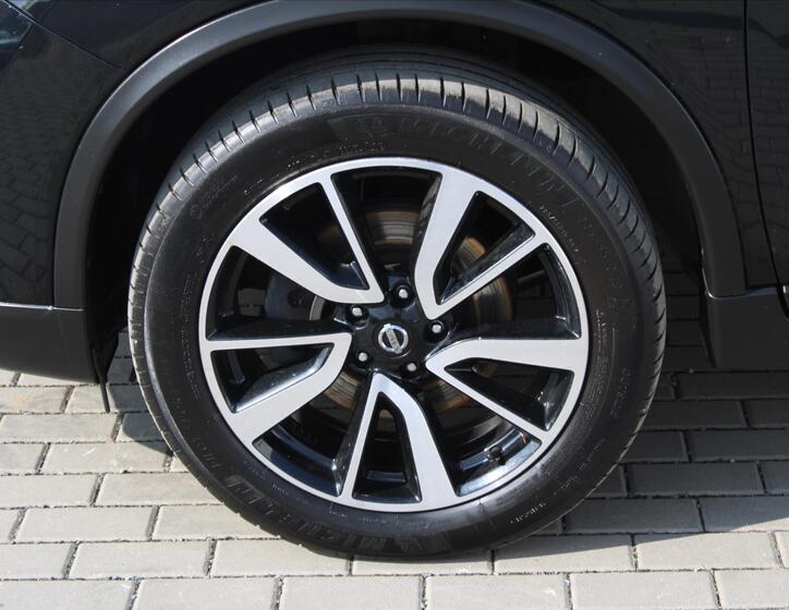 Nissan X-Trail 9