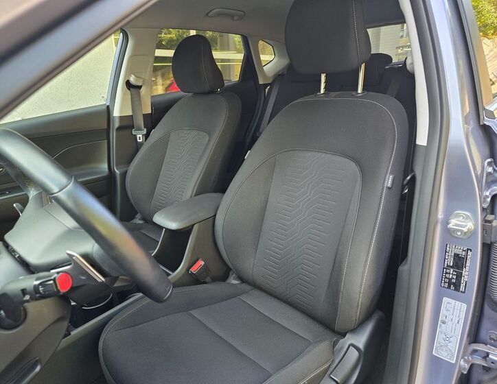 Hyundai Kona 12
