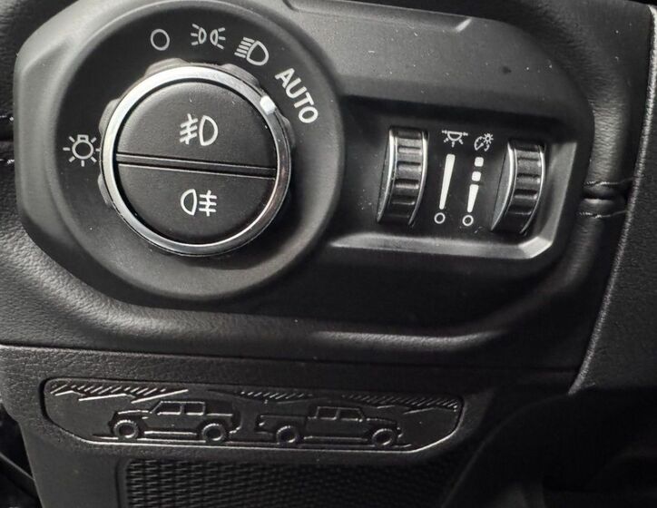 Jeep Wrangler 19