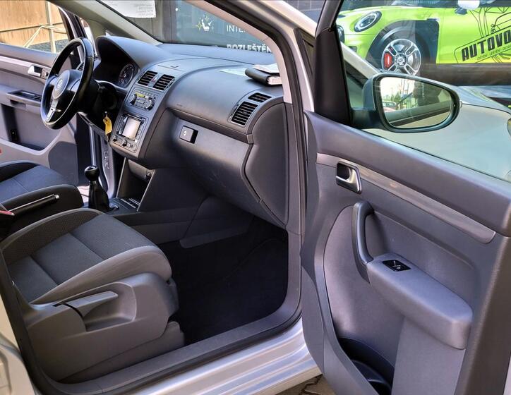 Volkswagen Touran 21