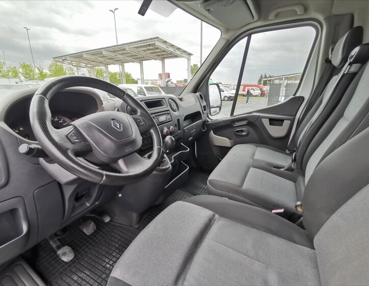 Renault Master 6