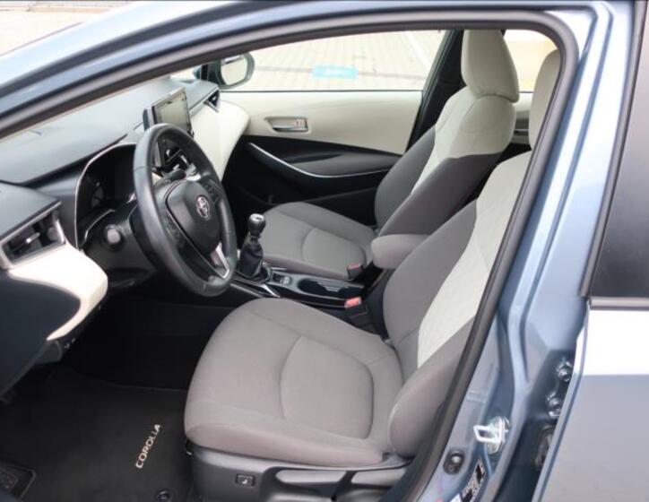 Toyota Corolla 10