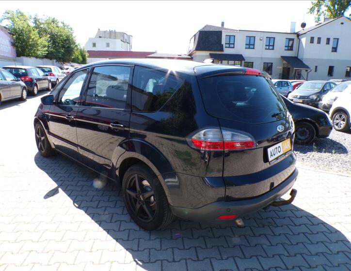 Ford S-MAX 4
