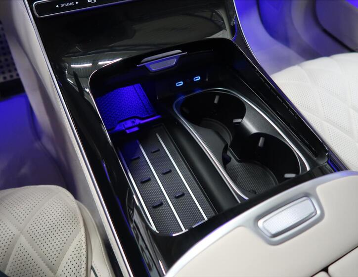 Mercedes-Benz Třídy S 33