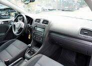 Volkswagen Golf 25