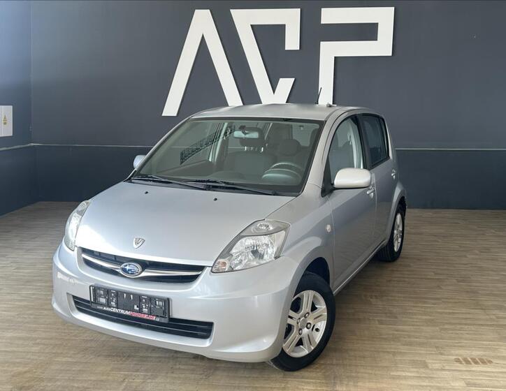 Subaru Justy 1