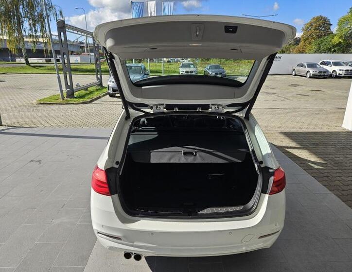 BMW Řada 3 11