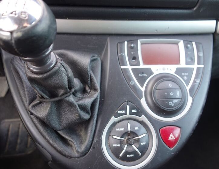 Peugeot 807 23