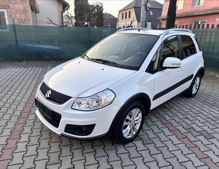 Suzuki SX4 9