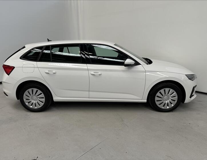 Škoda Scala 3