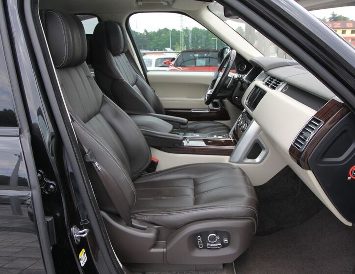 Land Rover Range Rover 24