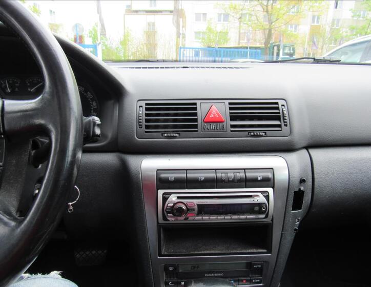 Škoda Octavia 14