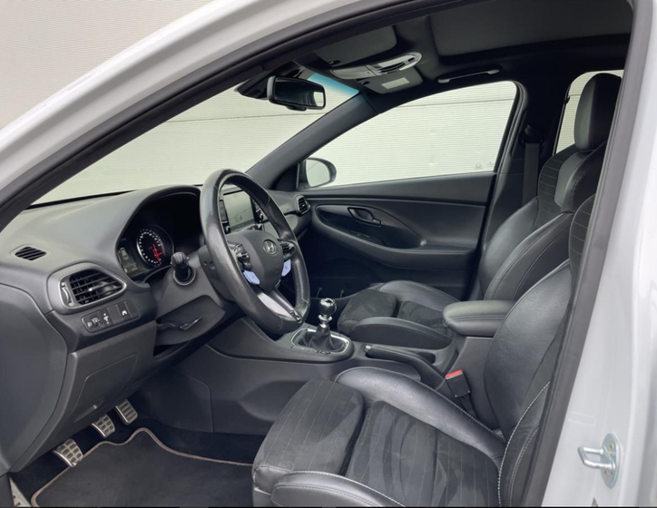 Hyundai i30 8