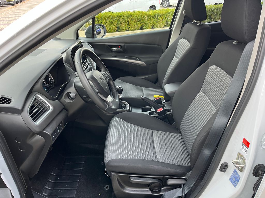 Suzuki S-Cross