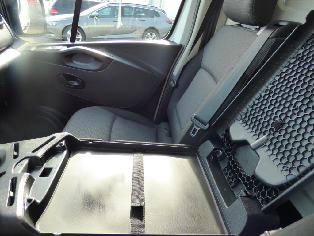 Renault Trafic 24