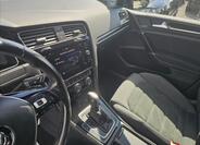 Volkswagen Golf 12