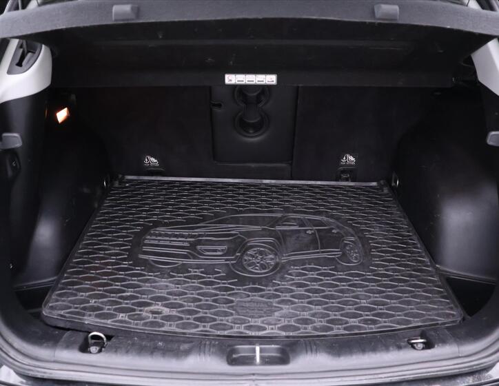 Jeep Compass 10