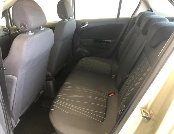 Opel Corsa 10