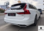 Volvo V90 46