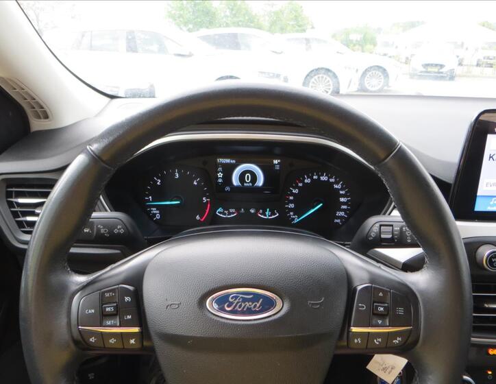 Ford Focus 21