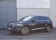 Audi Q7 1