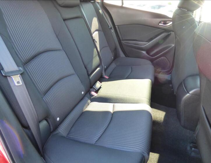 Mazda 3 44