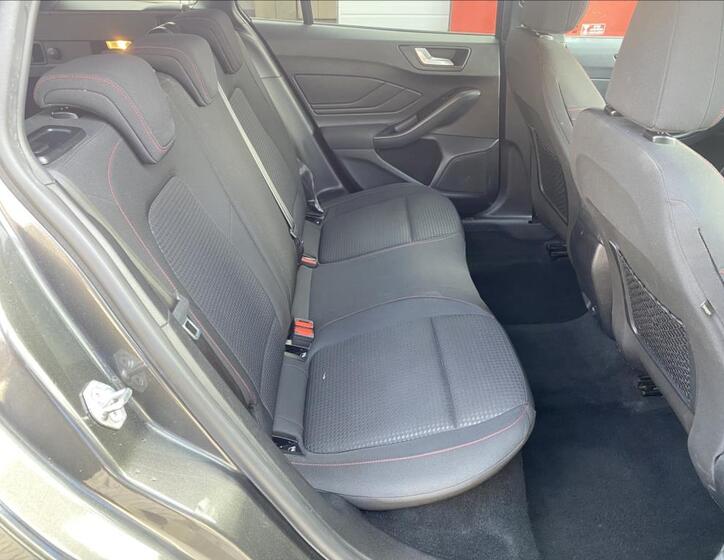 Ford Focus 15