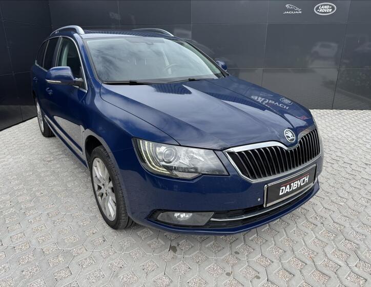 Škoda Superb 4