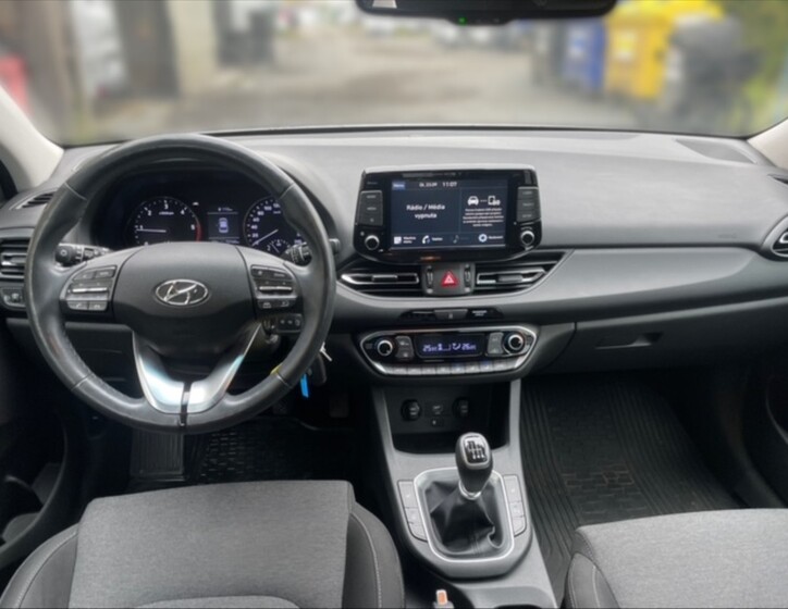 Hyundai i30 8