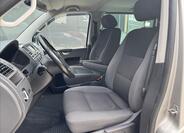 Volkswagen Multivan 11