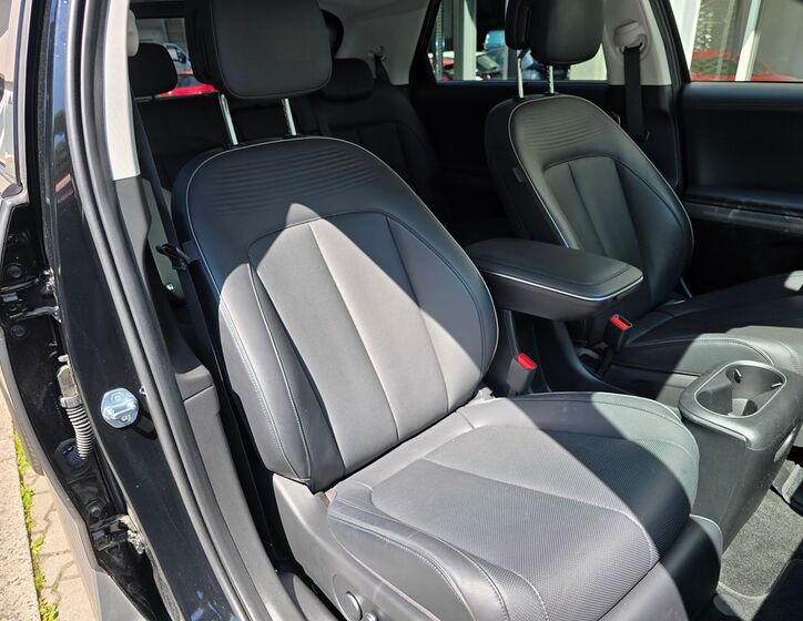 Hyundai IONIQ 24