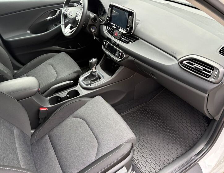 Hyundai i30 9