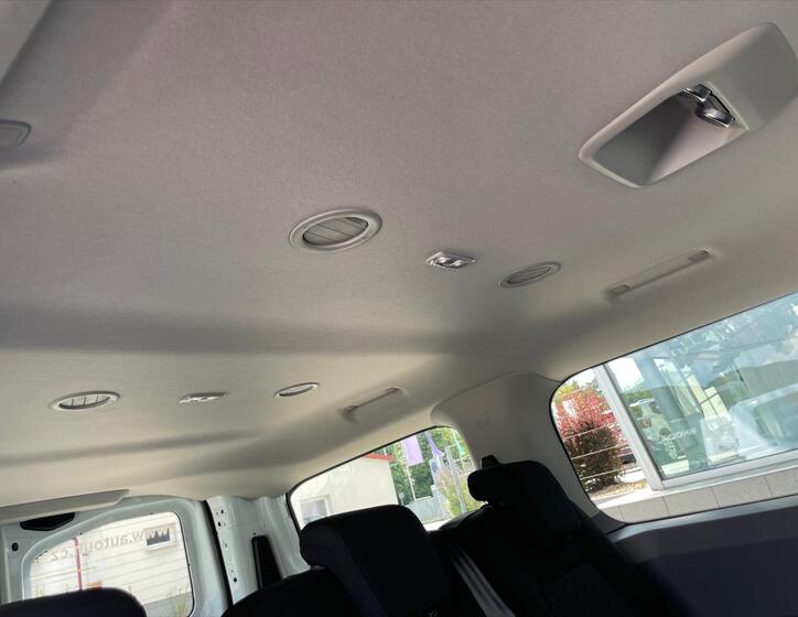 Volkswagen Transporter 48