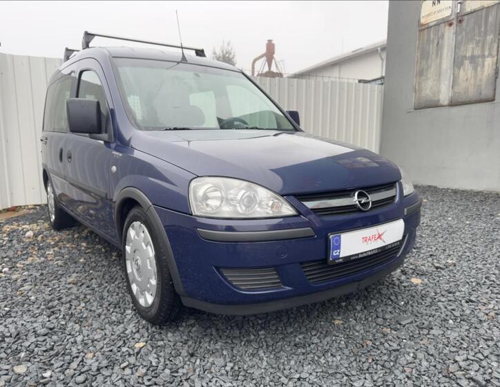 Opel Combo 1