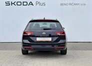 Volkswagen Passat 12