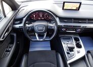 Audi Q7 7