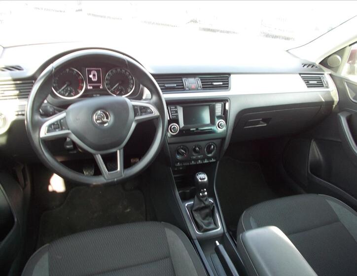 Škoda Rapid 15