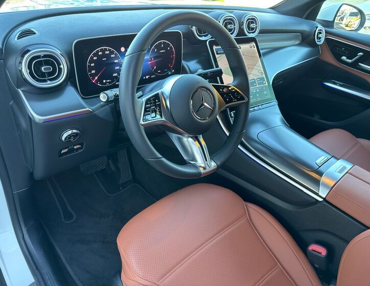 Mercedes-Benz GLC 10